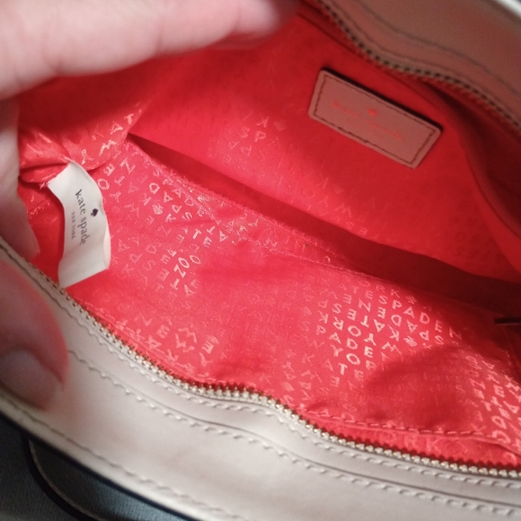 Kate Spade Ivory Leather Crossbody Monford Park Smooth Angelica with Booklet - Picture 6 of 13